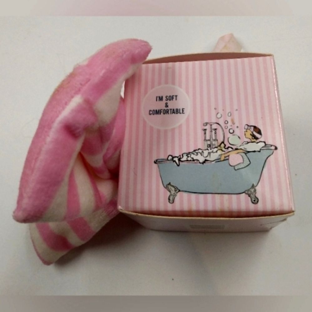 Free Spa Makeup Headband Pink White Stripe Holiday Ornament Beauty New! - Picture 6 of 7